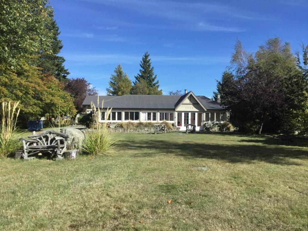Tekapo1929 Lakefront Villa Lake Tekapo Eksteriør bilde